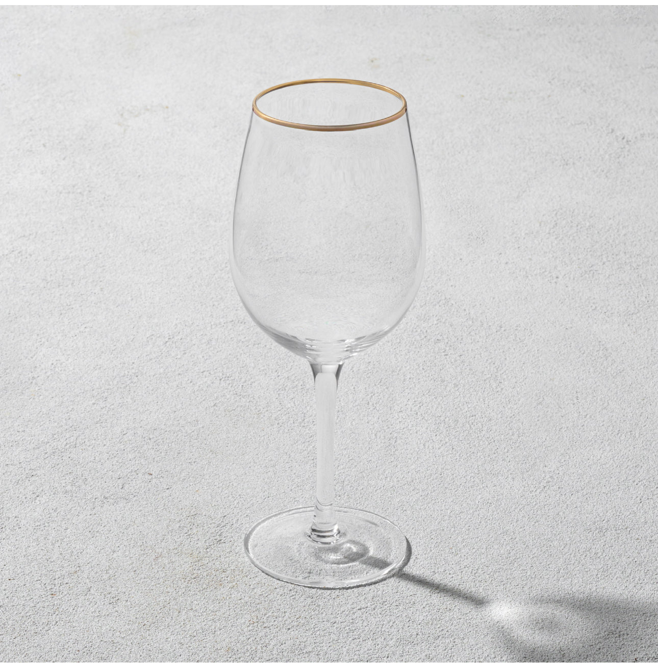 Napa Wine Glass Gold Rim 16 oz