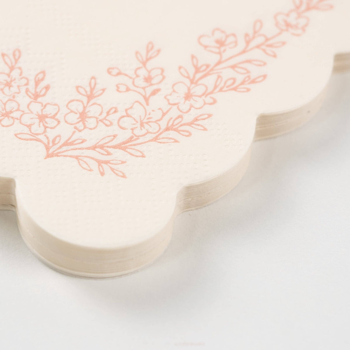 Floral Elegance Pink Guest Towels 16pk