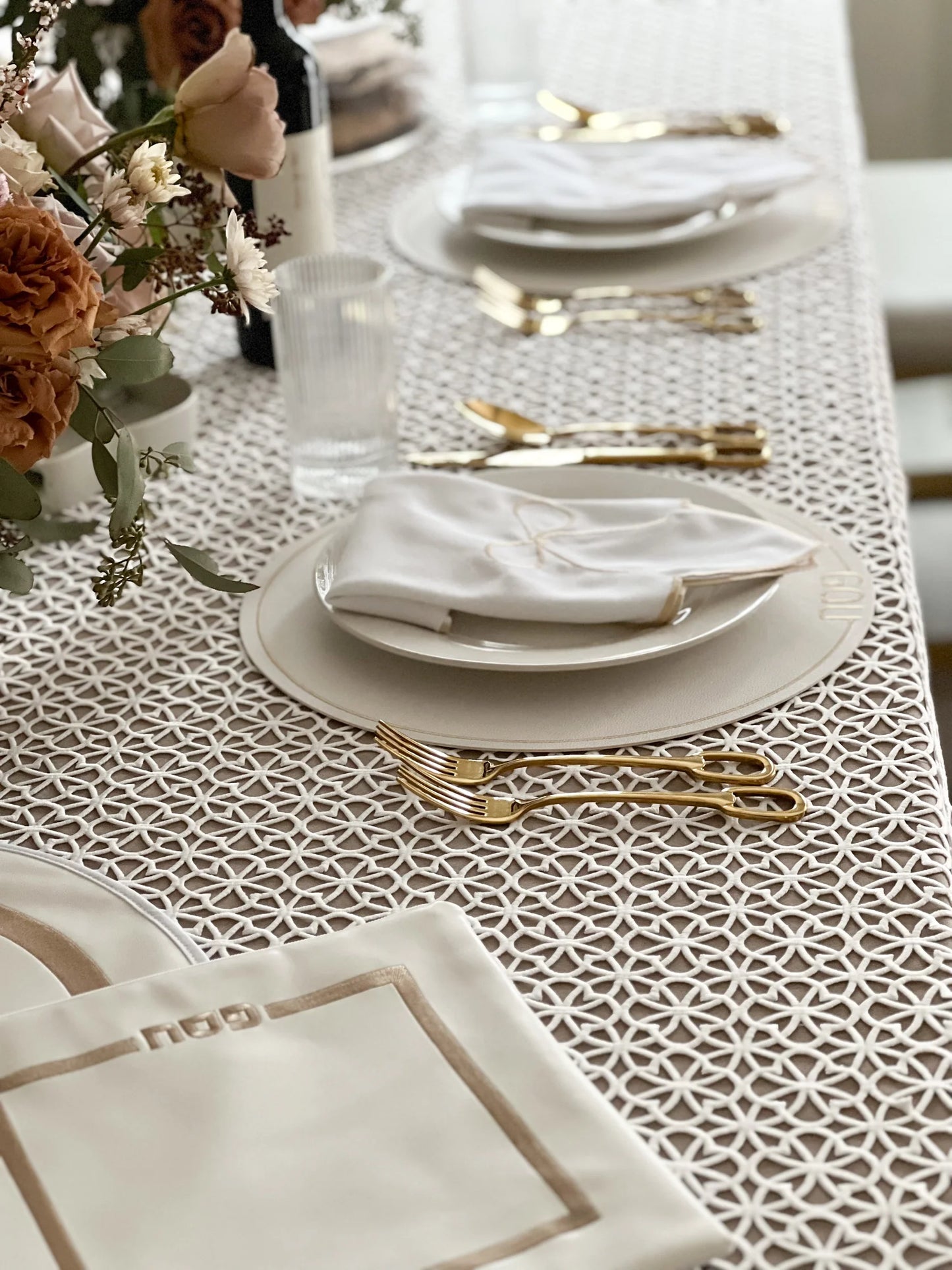 Hamptons Lattice Unlined Tablecloth