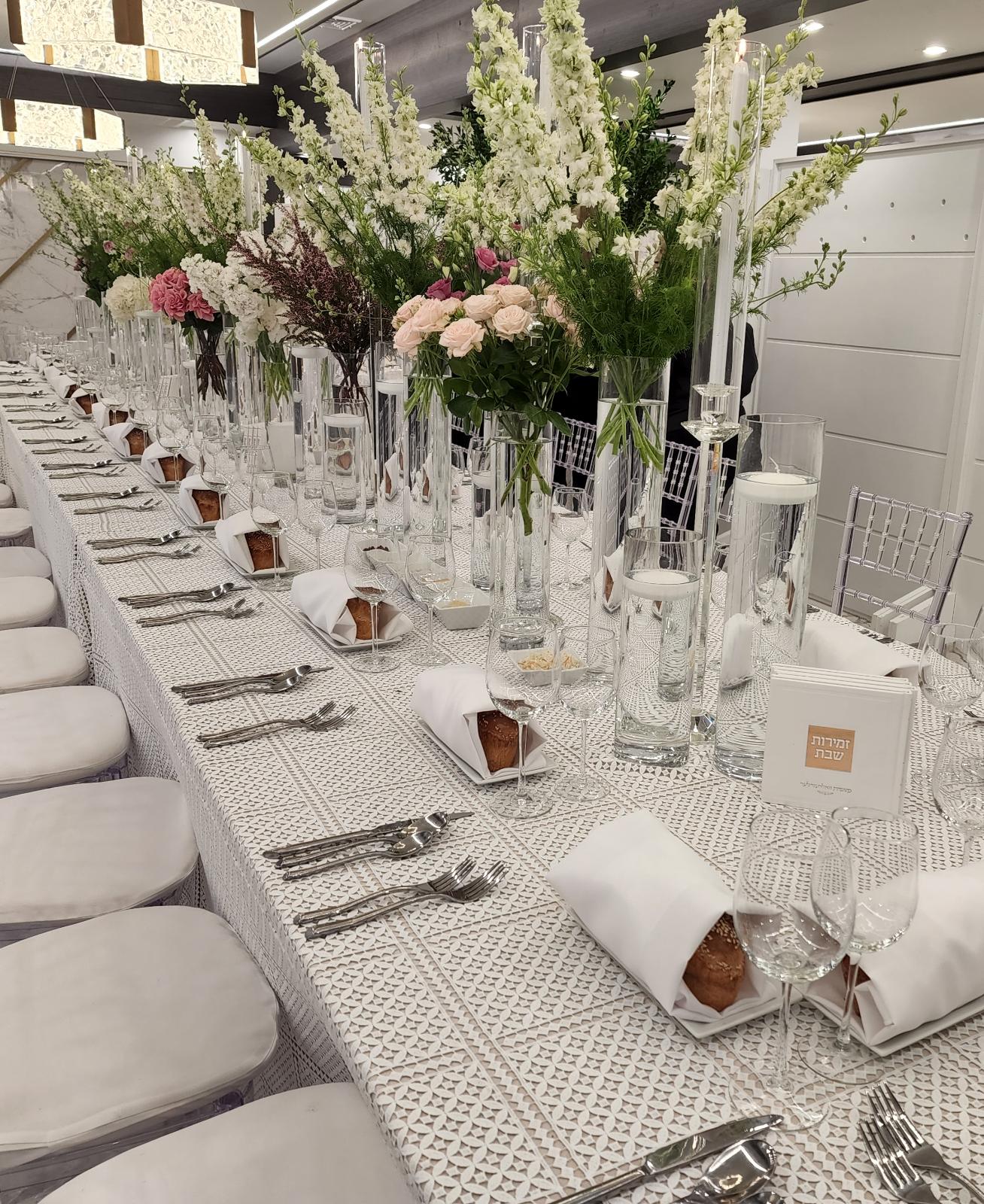 Doria Eyelet Unlined Tablecloth