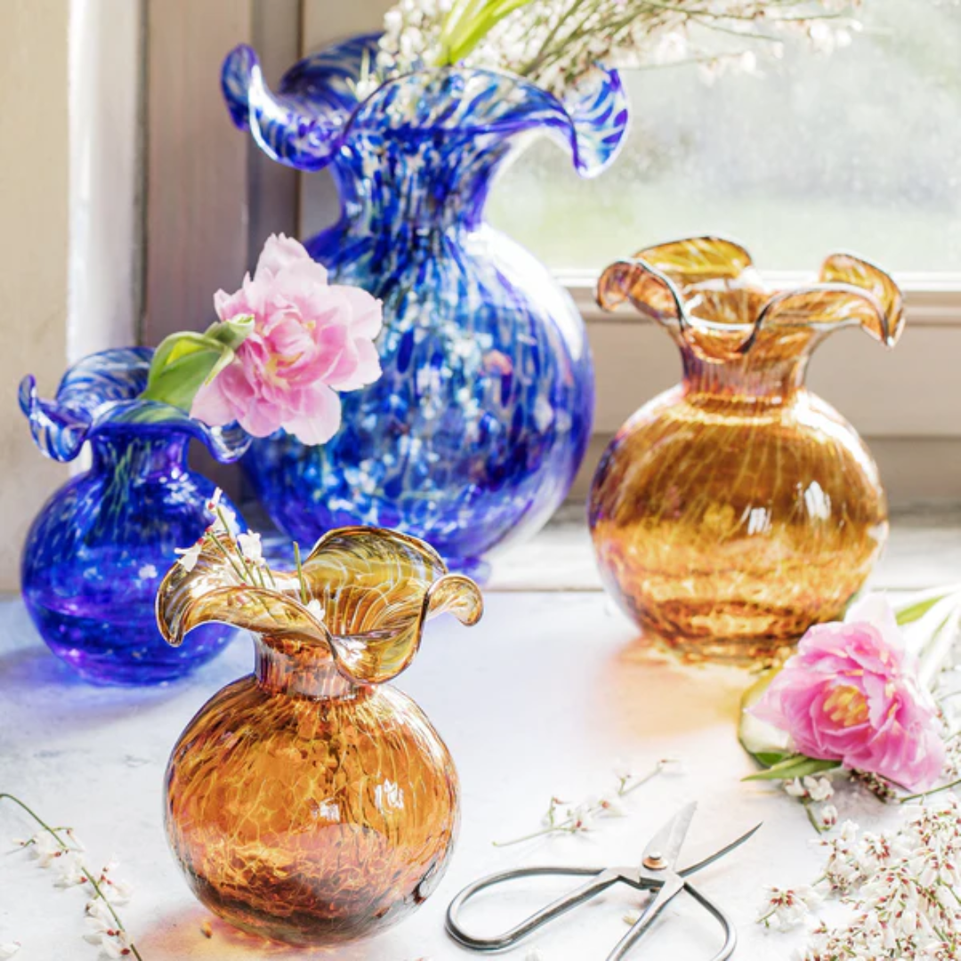 Vietri Hibiscus Tortoise Glass Bud Vase