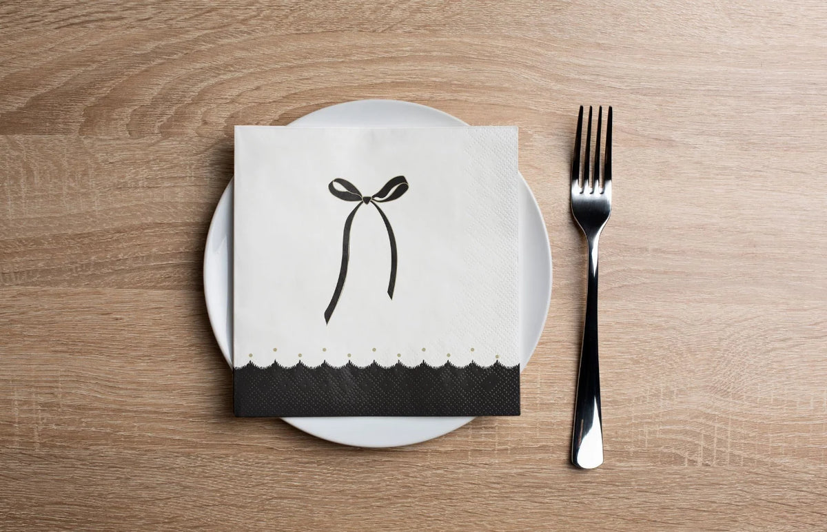 Scallop Bow Cocktail Napkin 20pk