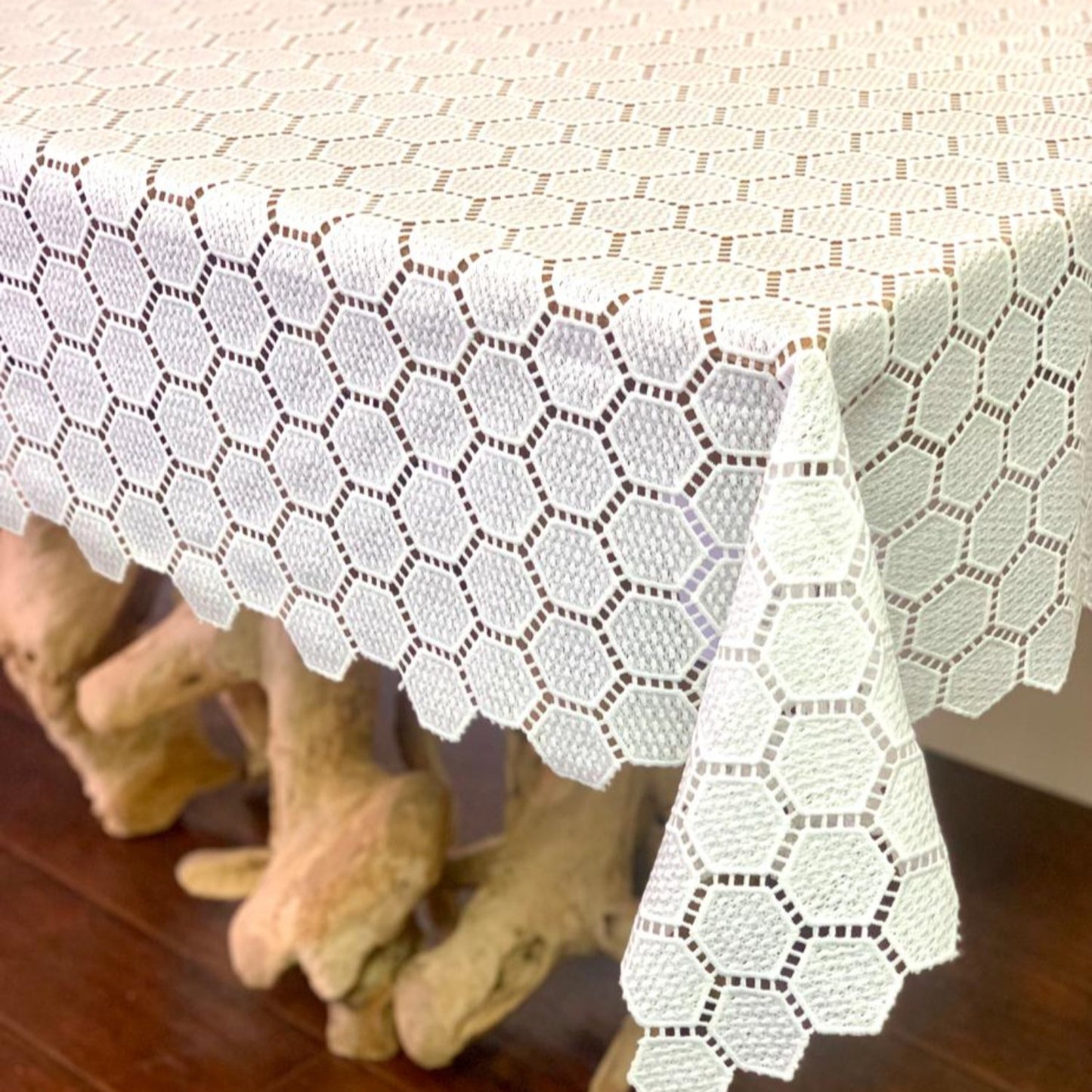 Bee Hive Tablecloth - Jubilee Party