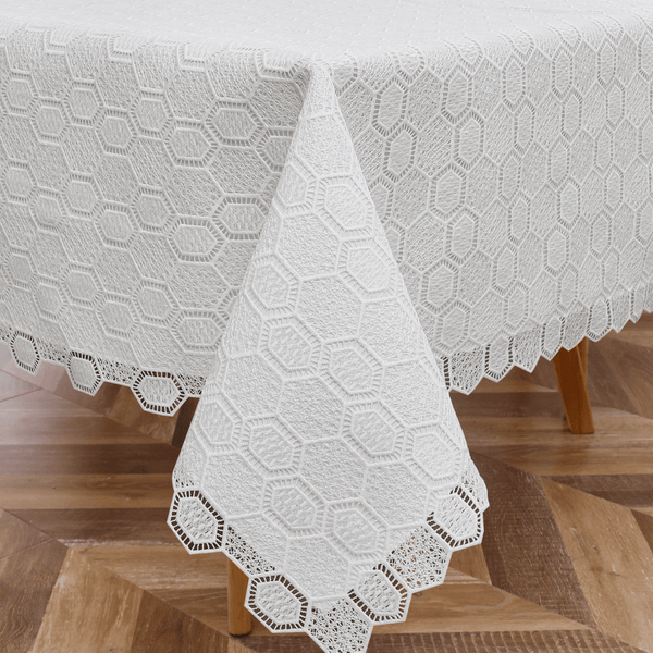 Lace Beehive Lined Tablecloth