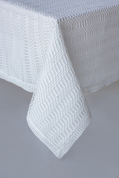 Avelar White Tablecloth