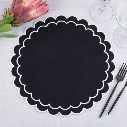 Round Scalloped Cotton Placemats: Black / 15"