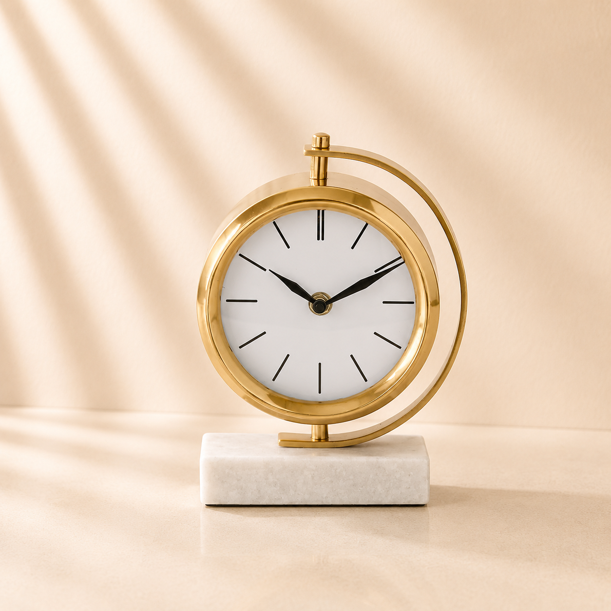 Round Gold Table Clock
