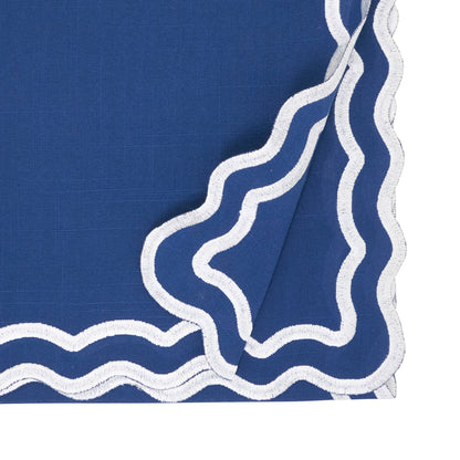 Scalloped Border Table Runner: Taupe / 16"x72"