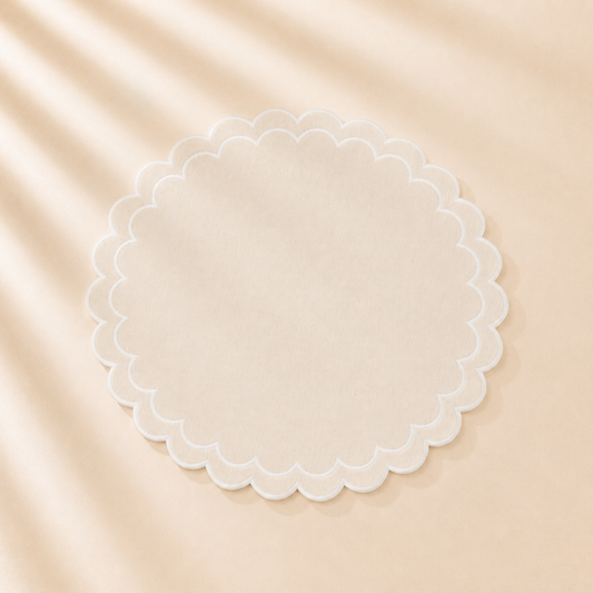 Round Scalloped Cotton Placemats: Natural / 15" Set of 4