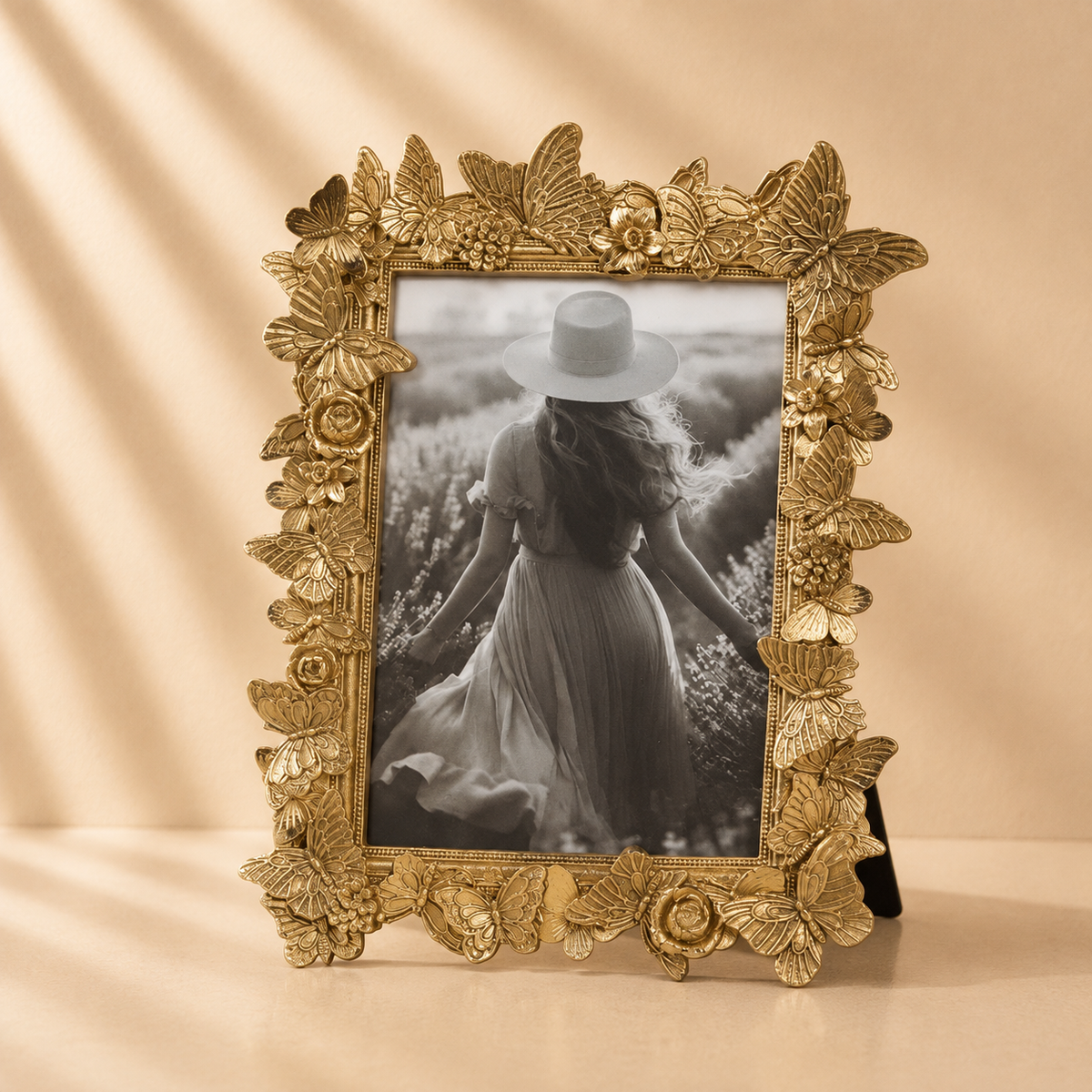Photo Frame - Gold Polyresin Butterfly in Bloom  5x7 in.