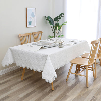 Lace Beehive Lined Tablecloth