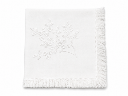 Frayed Edge White Flower Napkin Set of 4 20”x20”