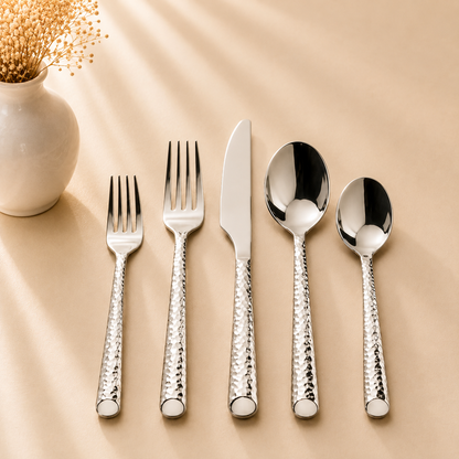Onyx Shiny Silver 20 Pc Flatware Set