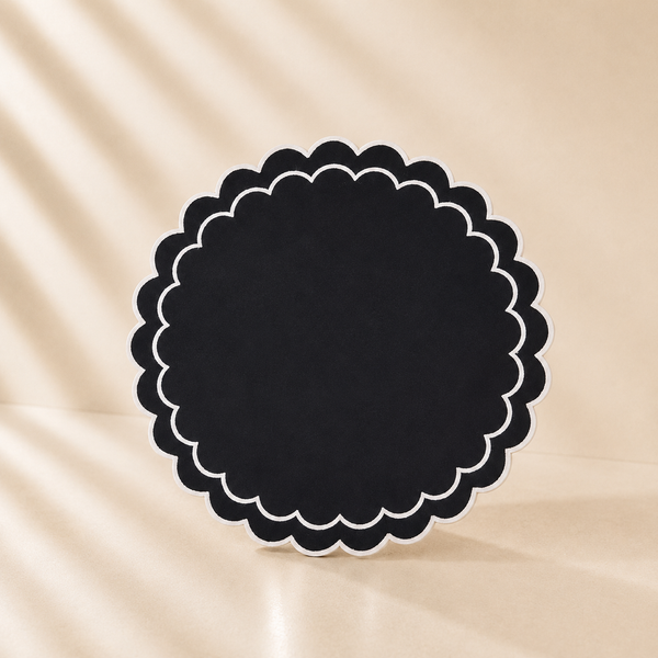 Round Scalloped Cotton Placemats: Black / 15"