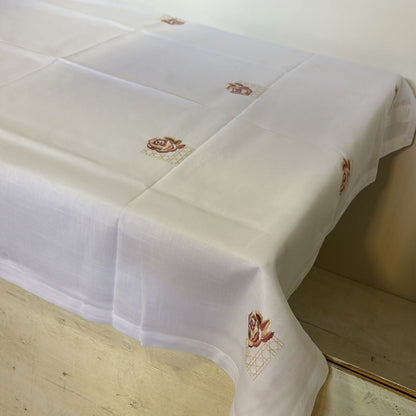 Pink Rose Tablelcoth