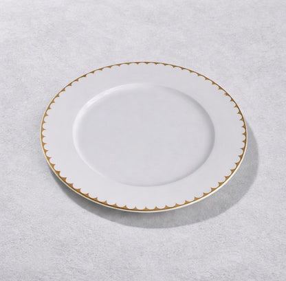 Daisy White with Gold Rim Charger