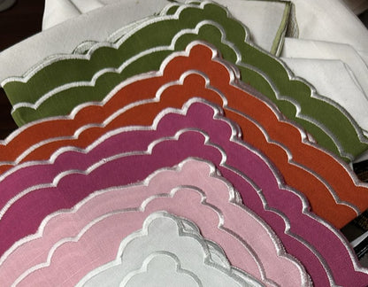 Scallop Napkin 20x20 Fuchsia Set of 4