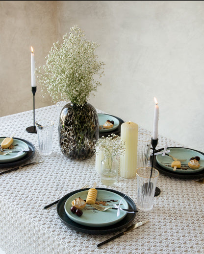 Manorola White Lined Tablecloth
