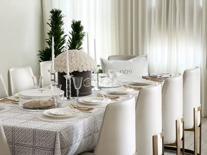 Doria Eyelet Unlined Tablecloth