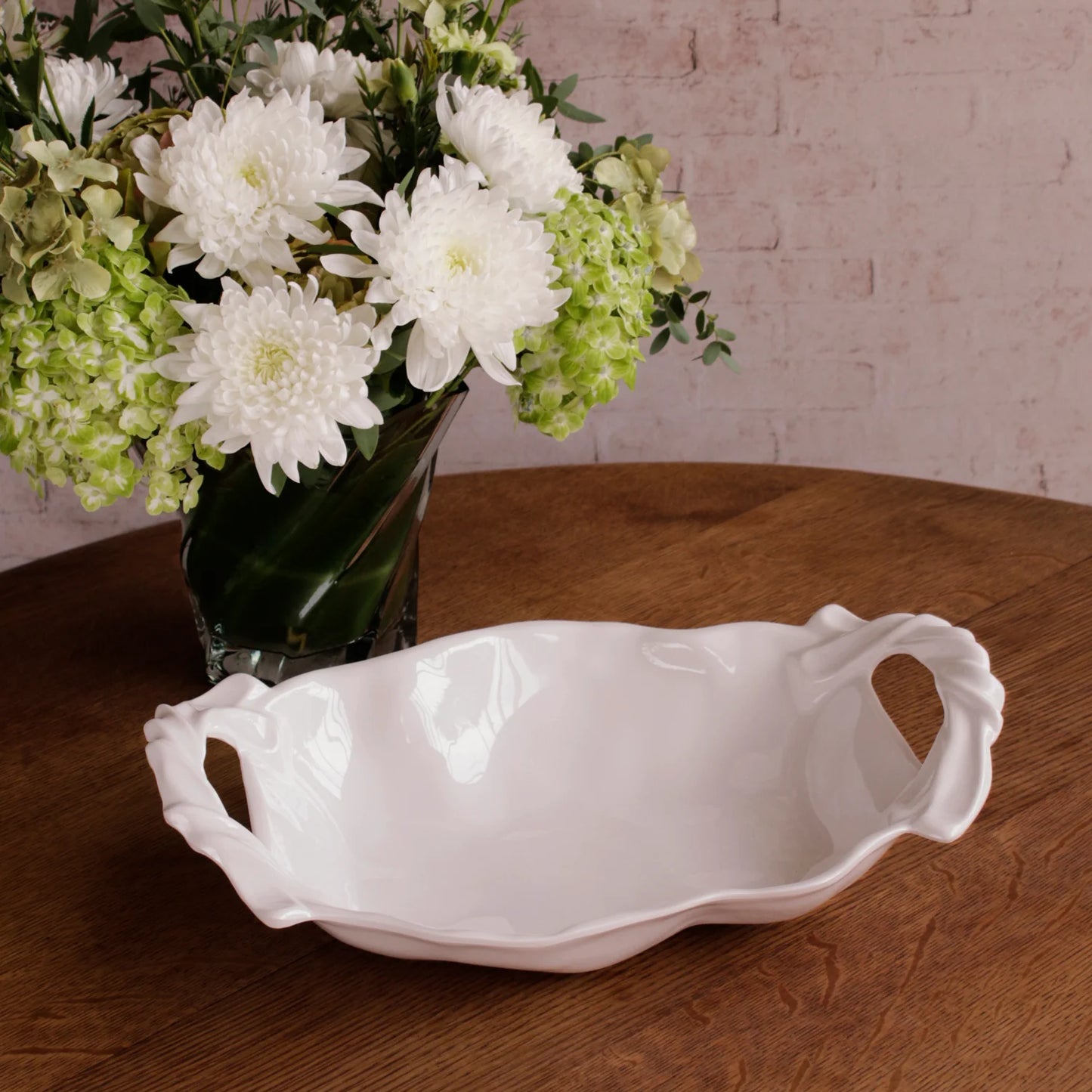 Vida Sasha White Round Medium Bowl