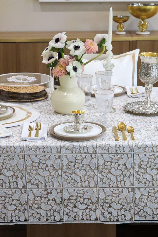 Dolce Flutter Overlay Tablecloth