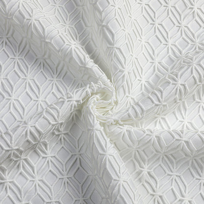 Lace Lined Matelasse Tablecloth