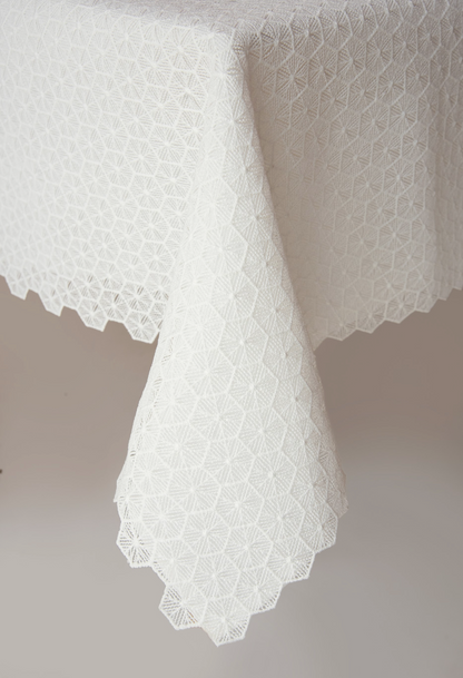 Halder White Lined Tablecloth