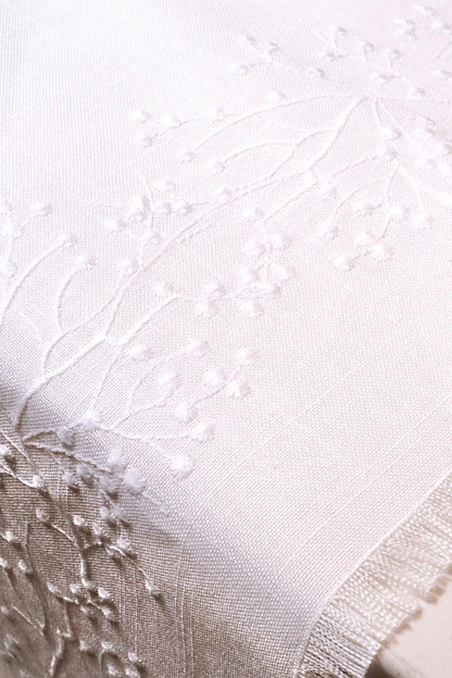 Finesse White Tablecloth