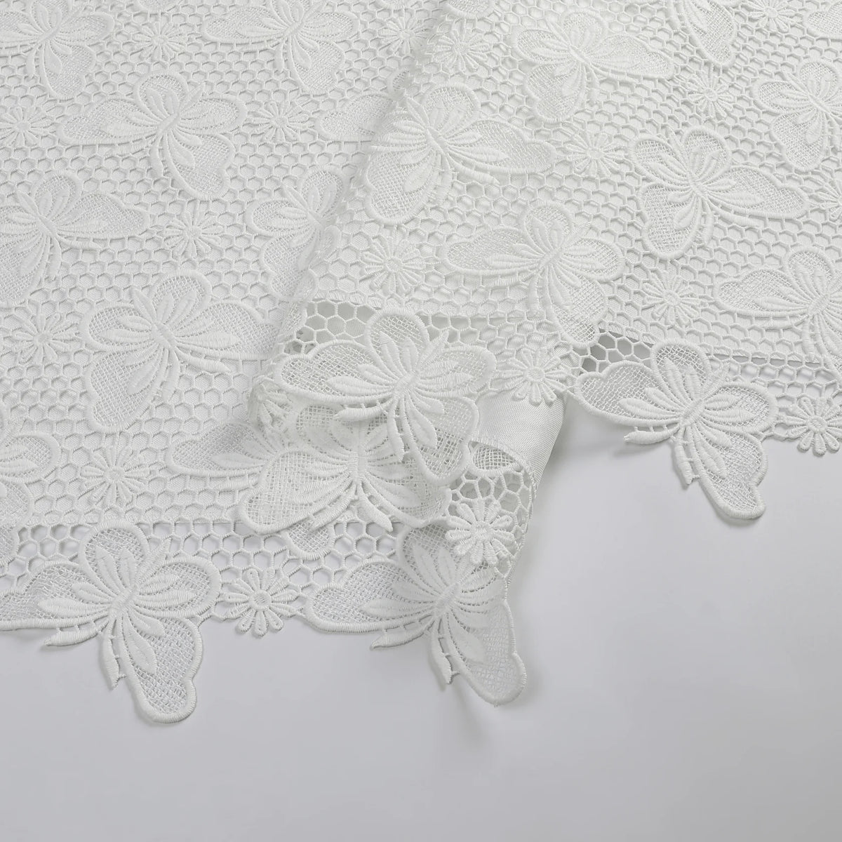 Lace Butterfly Lined Tablecloth