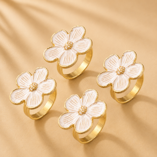 Daisy White Napkin Rings - Set of 4