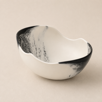 Lucente Organic Bowl- Black & White