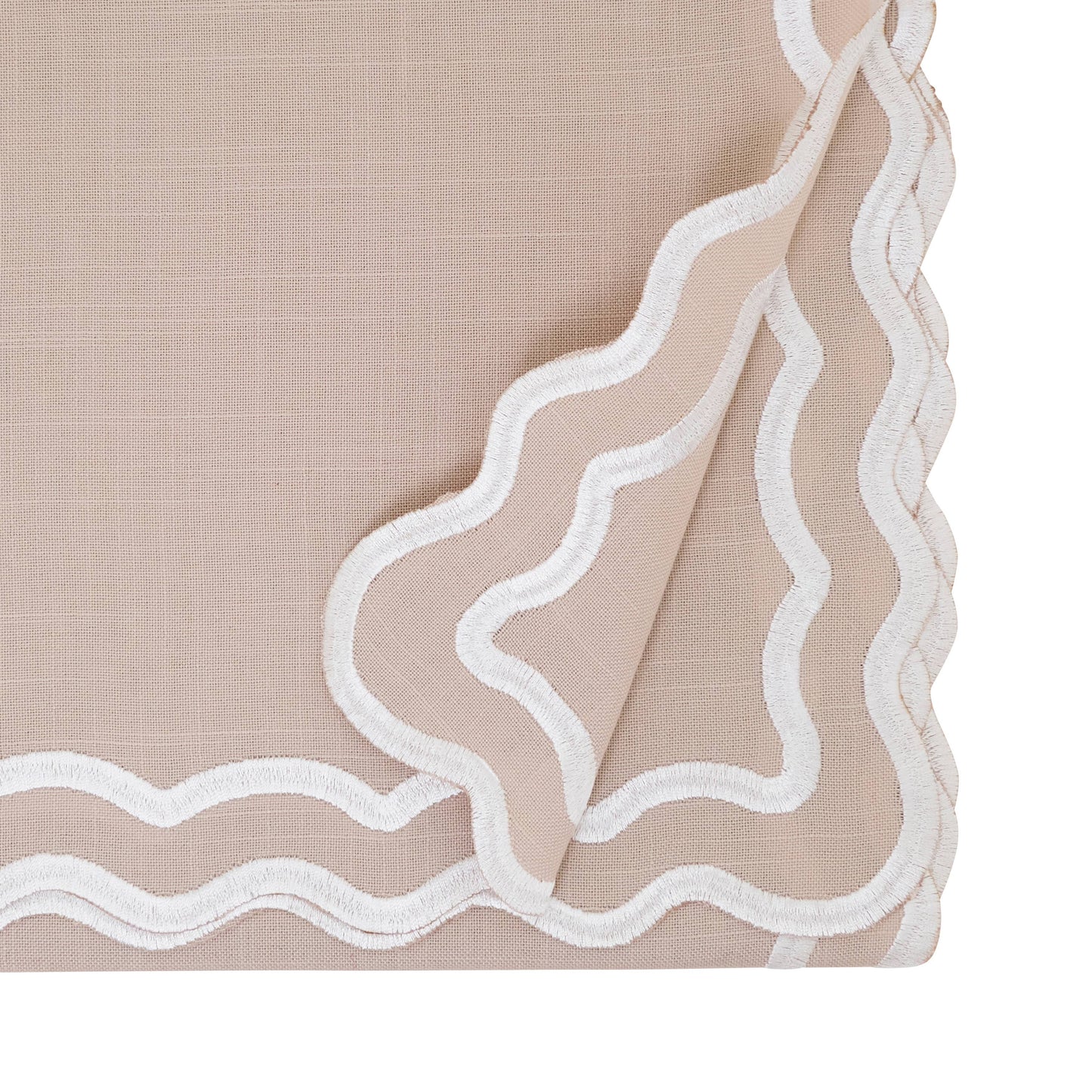 Scalloped Border Table Runner: Taupe / 16"x72"