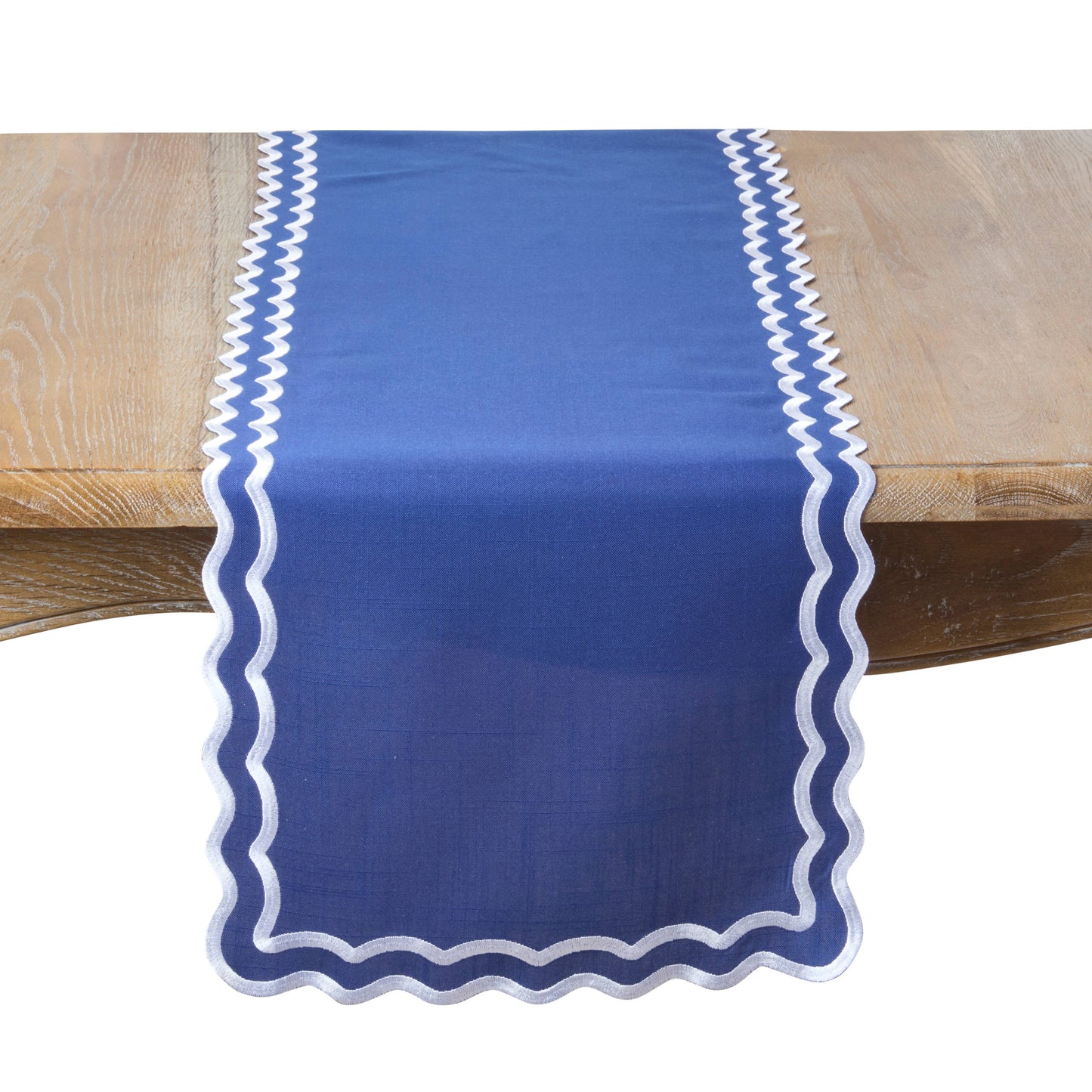 Scalloped Border Table Runner: Taupe / 16"x72"