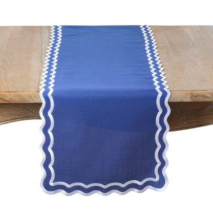 Scalloped Border Table Runner: Taupe / 16"x72"