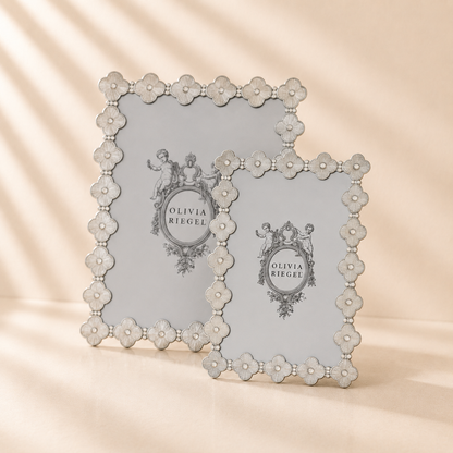 Silver Clover Frame