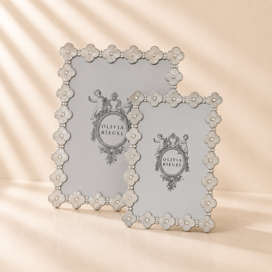 Silver Clover Frame