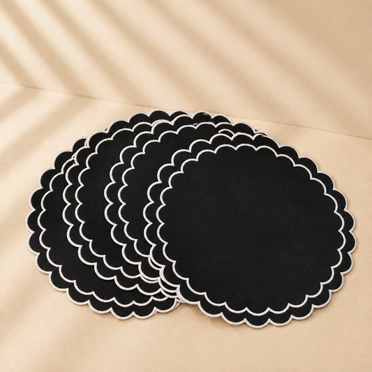 Round Scalloped Cotton Placemats: Black / 15"
