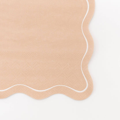 Light Brown Scallop Guest Towels 16pk